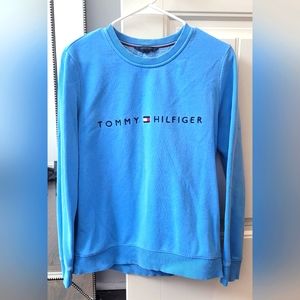 Tommy Hilfiger women's small blue crew neck